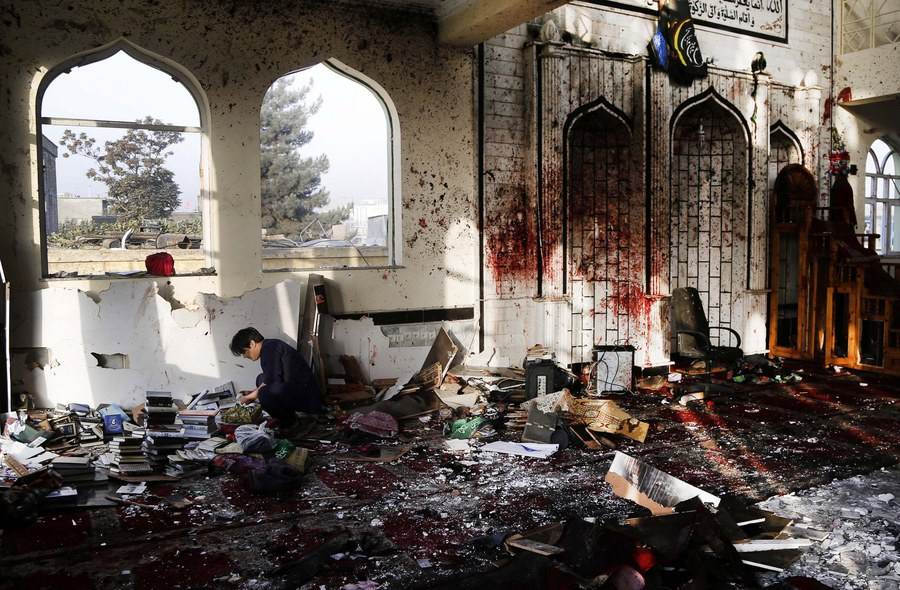 Αφγανιστάν: Αυξάνονται οι νεκροί από την επίθεση σε τέμενος στην Καμπούλ