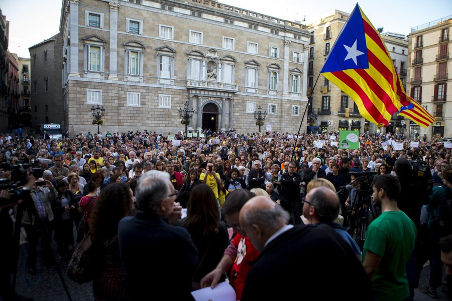 Καταλονία: Το σενάρια της μονομερούς απόσχισης και οι φόβοι της Ισπανίας