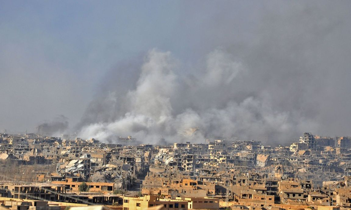 Συρία: Προέλαση του συριακού στρατού στο Ντέιρ Εζόρ – Βαρύ πλήγμα για το ISIS