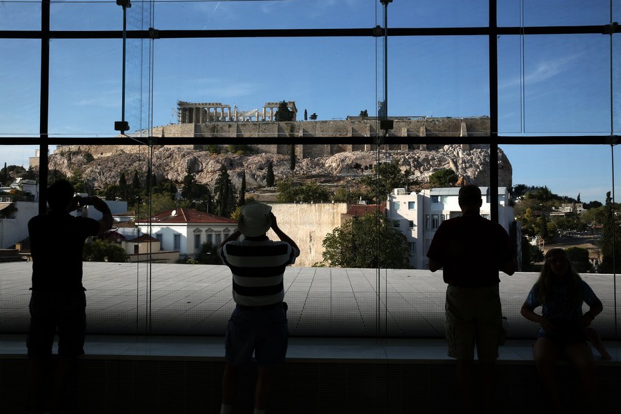 Bloomberg: Η Ελλάδα από ημιαπομονωμένο τρελοκομείο σε αναπόσπαστο μέλος του ευρωπαϊκού εγχειρήματος