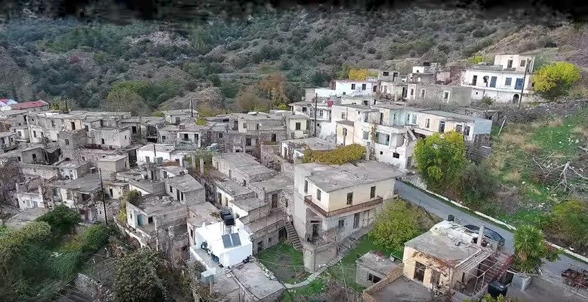 Tο πρόσωπο της εγκατάλειψης σε χωριό – φάντασμα της Κρήτης [ΒΙΝΤΕΟ]