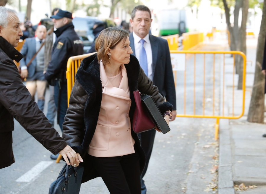 Ελεύθερη εφόσον καταβάλει 150.000 ευρώ η πρόεδρος του καταλανικού κοινοβουλίου