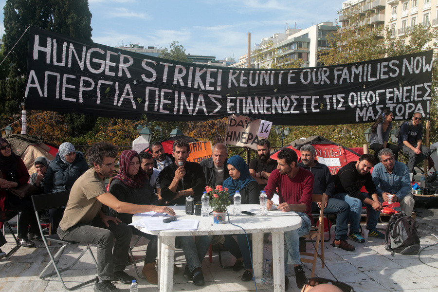 Σταμάτησαν την απεργία πείνας οι πρόσφυγες στο Σύνταγμα