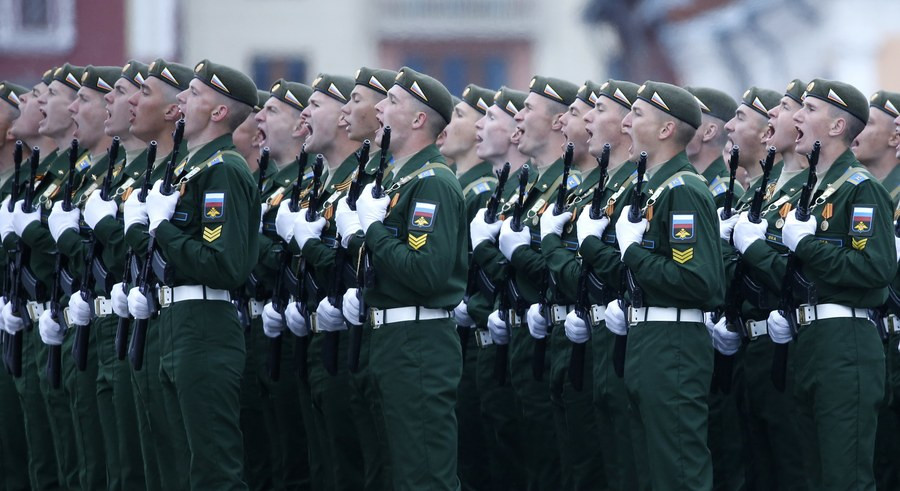 Ρωσία, μια υπερδύναμη με σχεδόν 2.000.000 στρατιώτες