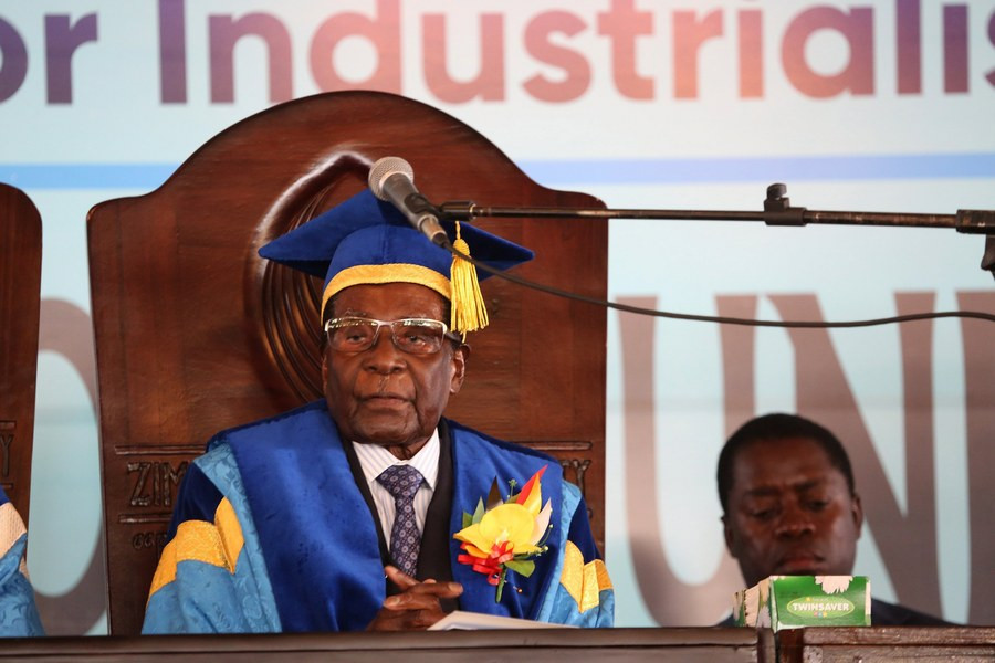 Ζιμπάμπουε: Προς παραίτηση οδεύει ο Μουγκάμπε