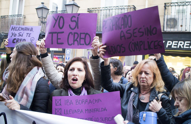 Yo si te creo: η δίκη για ομαδικό βιασμό που συγκλονίζει την Ισπανία
