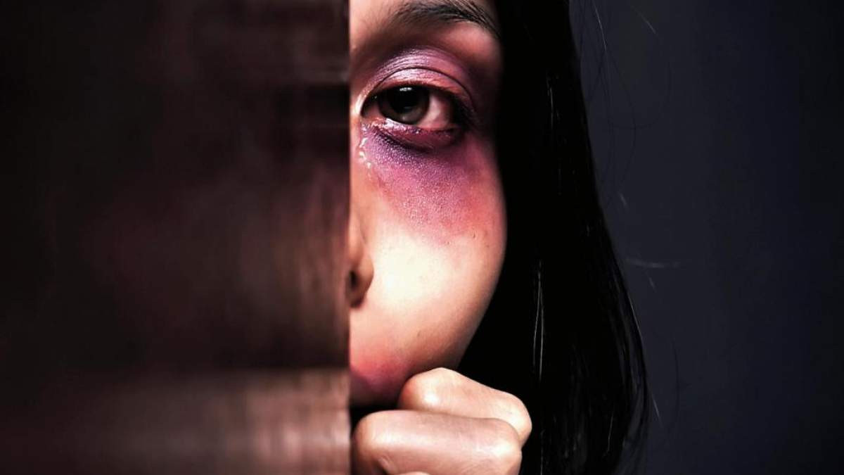 Επτά στις δέκα γυναίκες κακοποιούνται εντός γάμου