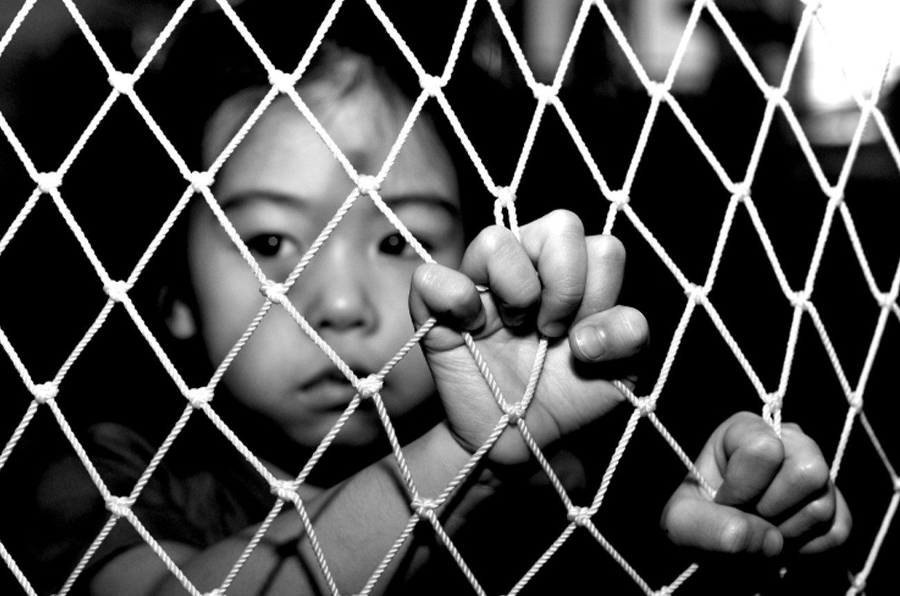 Παιδικό trafficking: Στο 41% των περιστατικών εμπλέκεται η οικογένεια