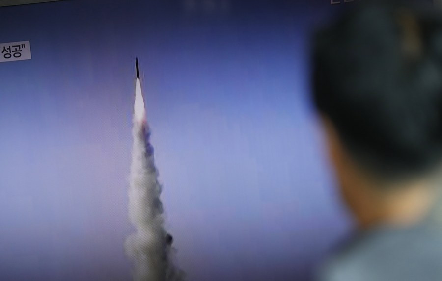 Συνεδριάζει εκτάκτως το Συμβούλιο Ασφαλείας του ΟΗΕ για την Βόρεια Κορέα – Πού μπορεί να φτάσει ο πύραυλος της Πιονγιανγκ