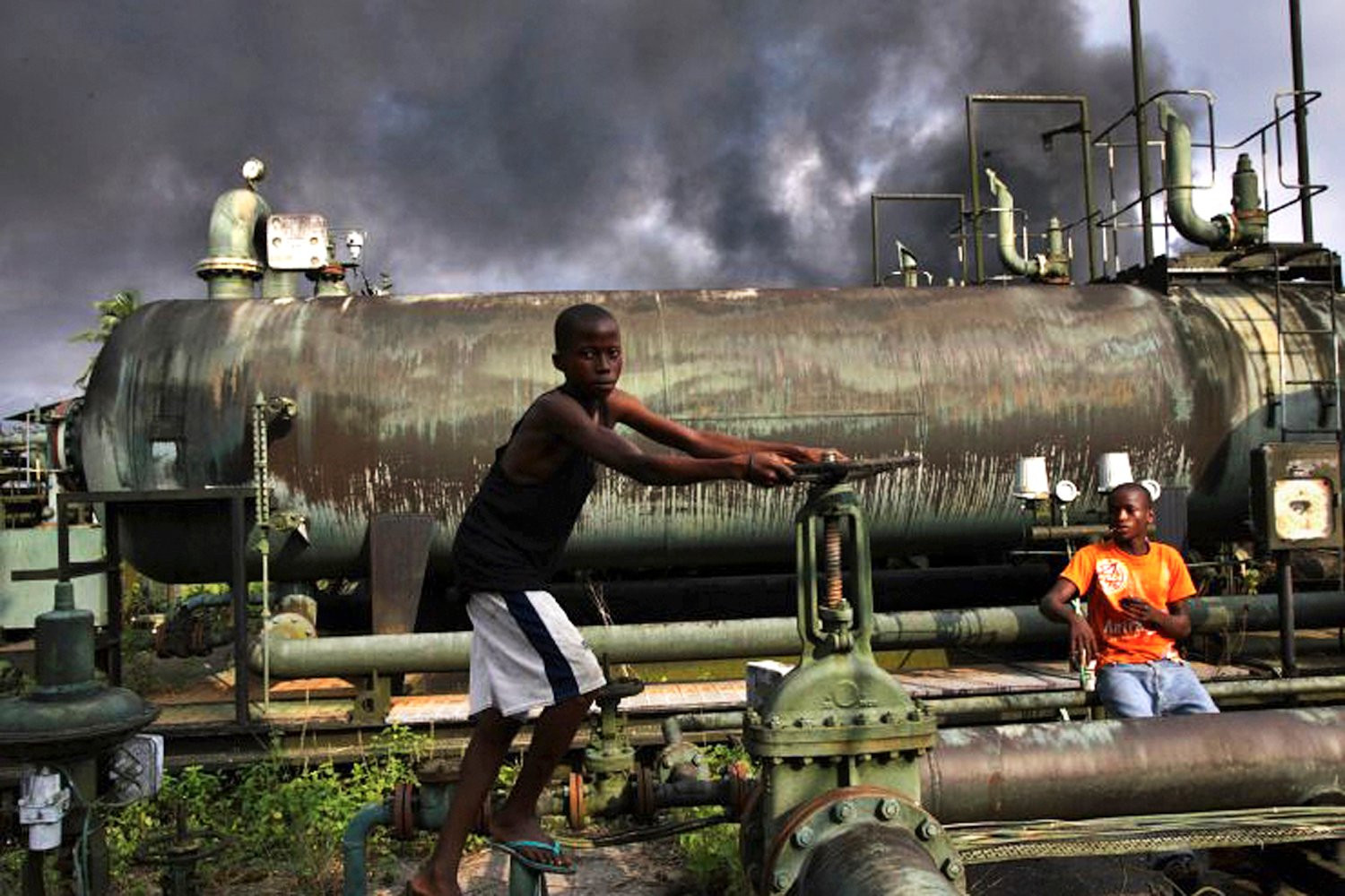 Διεθνής Αμνηστία: Συνένοχη η Shell στα εγκλήματα στη Νιγηρία