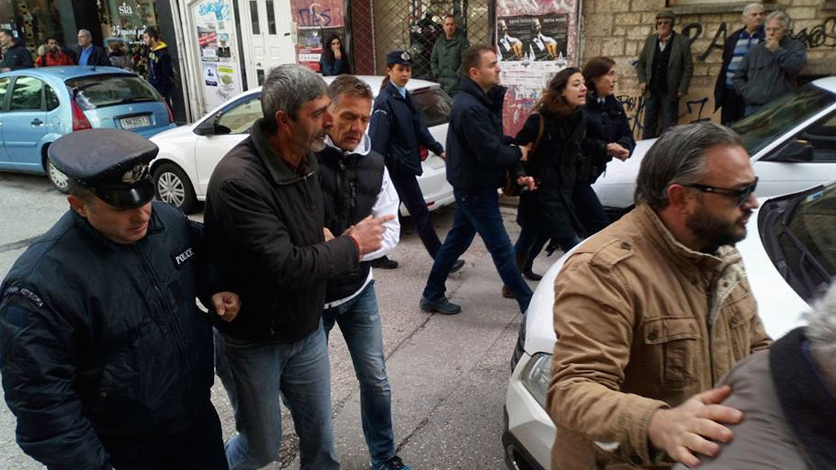 Συλλήψεις εργαζομένων της Market In, πρώην Καρυπίδης