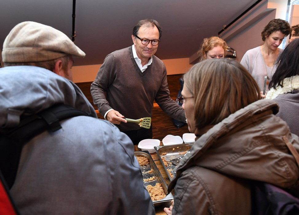 Αμβούργο: Γεύμα 1.000 αστέγων οργάνωσε η ομάδα St. Pauli