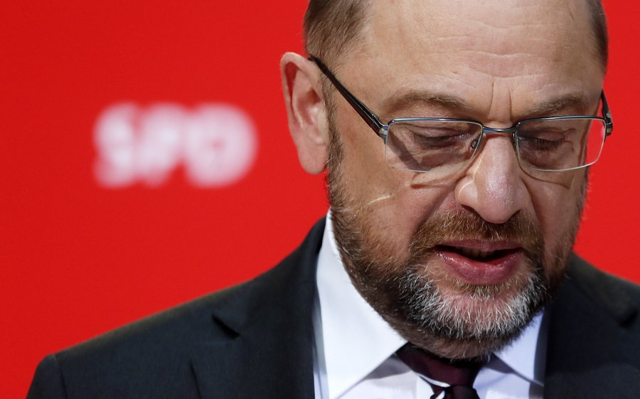 Η ηγεσία του SPD προτείνει την έναρξη συνομιλιών με τη Μέρκελ για κυβέρνηση «μεγάλου συνασπισμού»