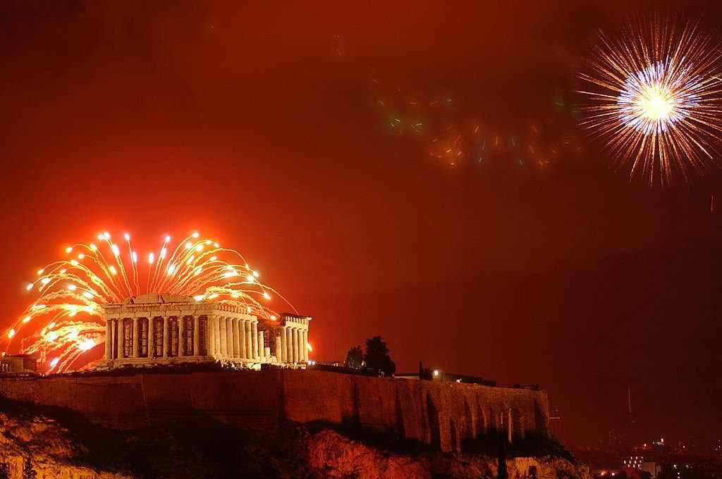 Με 220 εκδηλώσεις υποδέχεται τις γιορτές ο Δήμος Αθηναίων