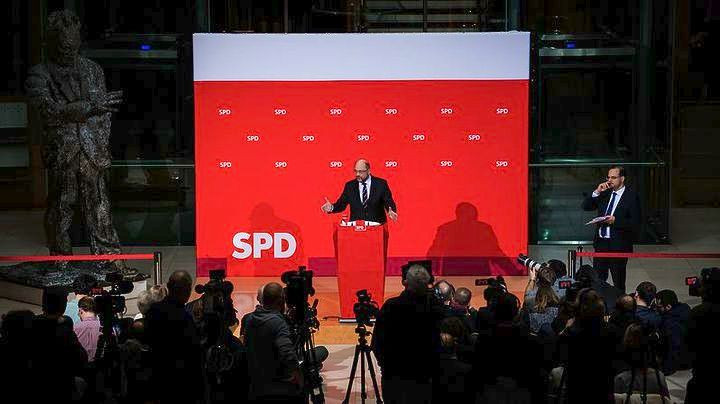 Το SPD ψηφίζει για την έναρξη ή όχι των συνομιλιών με τους συντηρητικούς της Μέρκελ
