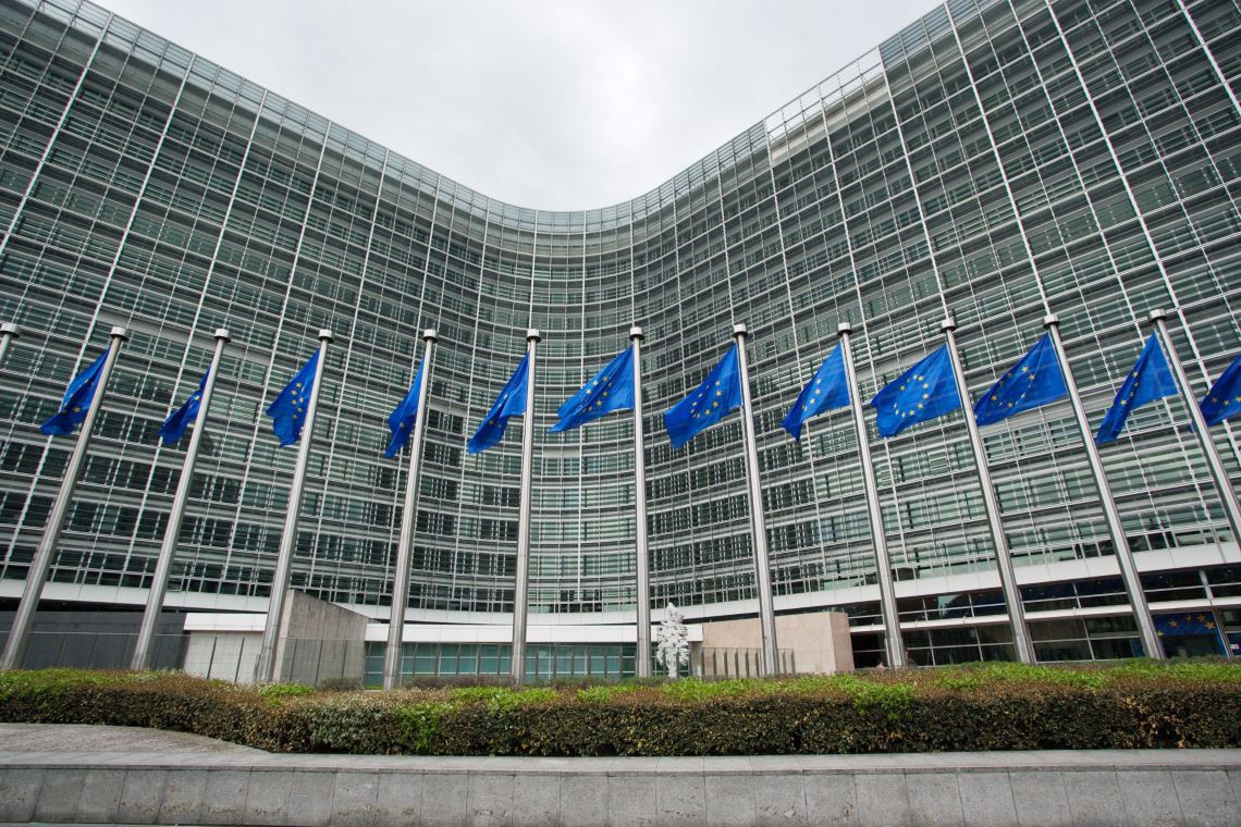 Στήριξη Γιούνκερ σε πρόταση Κούλογλου και Χατζηγεωργίου για σύσταση μόνιμης Επιτροπής στο Ευρωπαϊκό Κοινοβούλιο κατά της φοροδιαφυγής