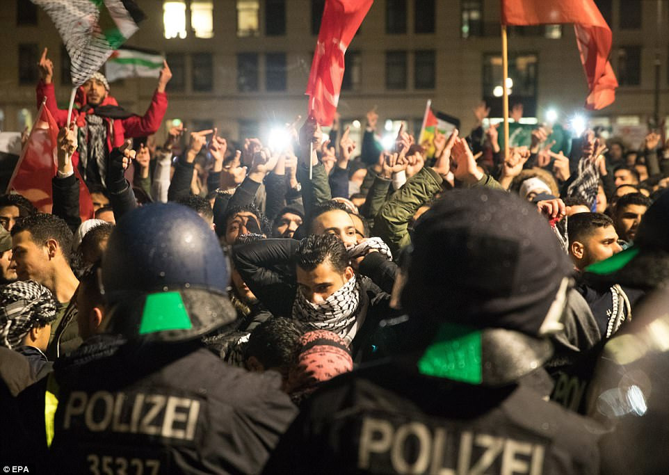 Γερμανός υπουργός Δικαιοσύνης: Ο αντισημιτισμός δεν έχει θέση εδώ