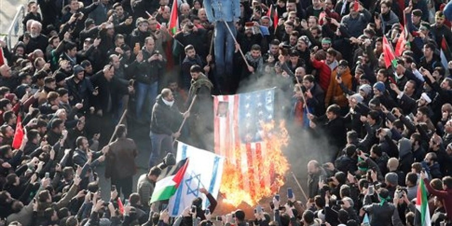 Μαζική διαδήλωση στο Λίβανο: «Θάνατος στις ΗΠΑ και το Ισραήλ»