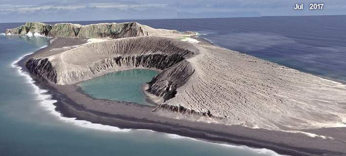 Καρέ-καρέ η δημιουργία του νεότερου νησιού στον κόσμο [ΒΙΝΤΕΟ]