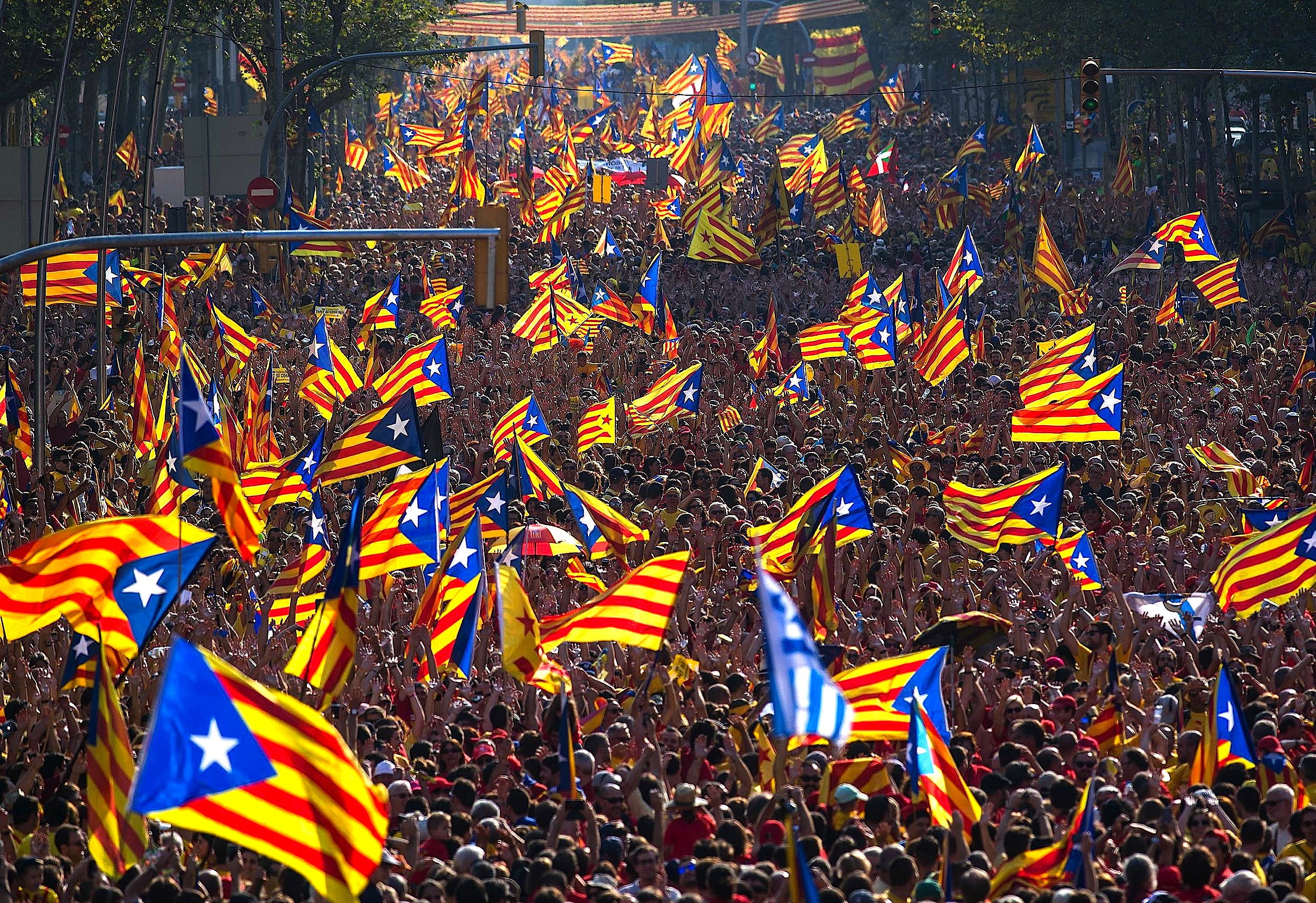 Πέρα από το αποτέλεσμα των εκλογών:  Η καταλανική κρίση… αγριεύει!