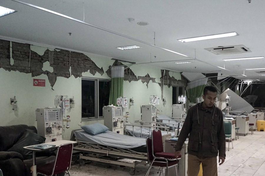 Δύο νεκροί από το χτύπημα του Εγκέλαδου στην Ινδονησία