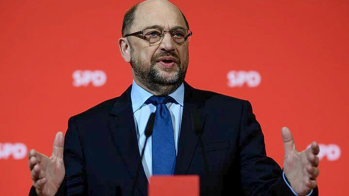 Αναβάλλει το συνέδριο το SPD: «Χρειαζόμαστε χρόνο για να αποφασίσουμε το σχηματισμό κυβέρνησης»