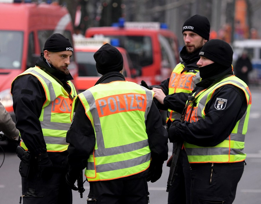 Γερμανία: Έπιασαν τζιχαντιστή που σχεδίαζε επίθεση με φορτηγό σε παγοδρόμιο