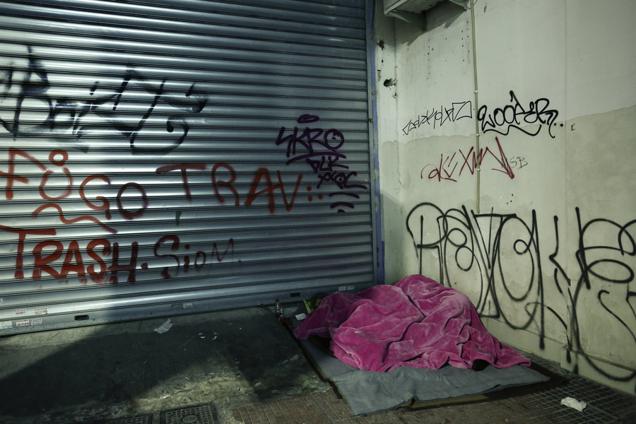 Θερμαινόμενοι χώροι για τους άστεγους της Αθήνας
