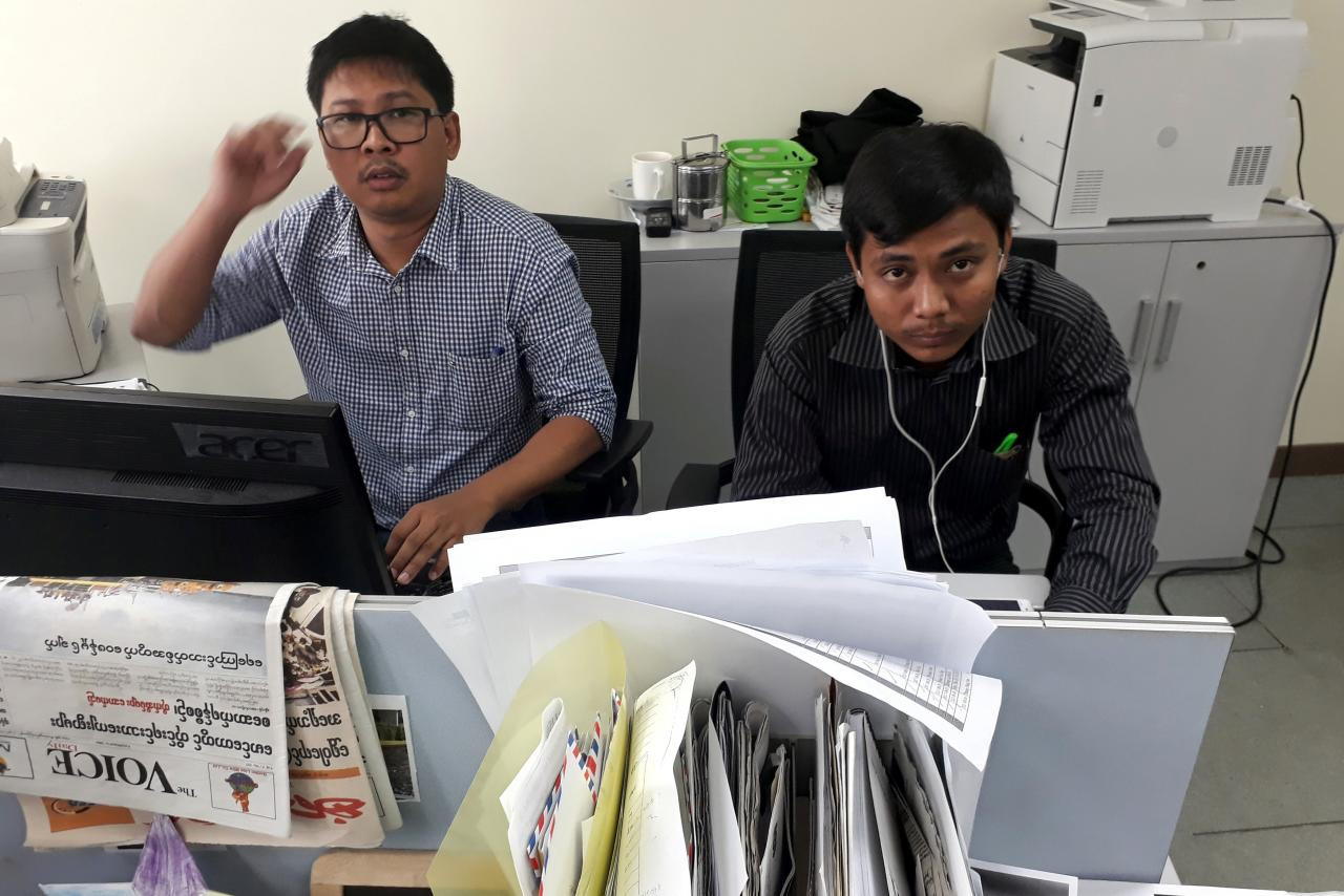 Μιανμάρ: Παρατείνεται η προφυλάκιση δύο δημοσιογράφων του Reuters