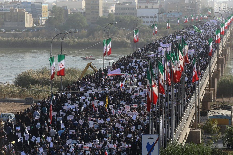 Φιλοκυβερνητικές διαδηλώσεις στο Ιράν μετά τις ταραχές