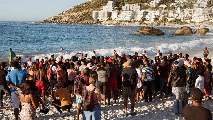 Νότια Αφρική: Απαγορευμένες παραλίες για τους μαύρους και πάλι