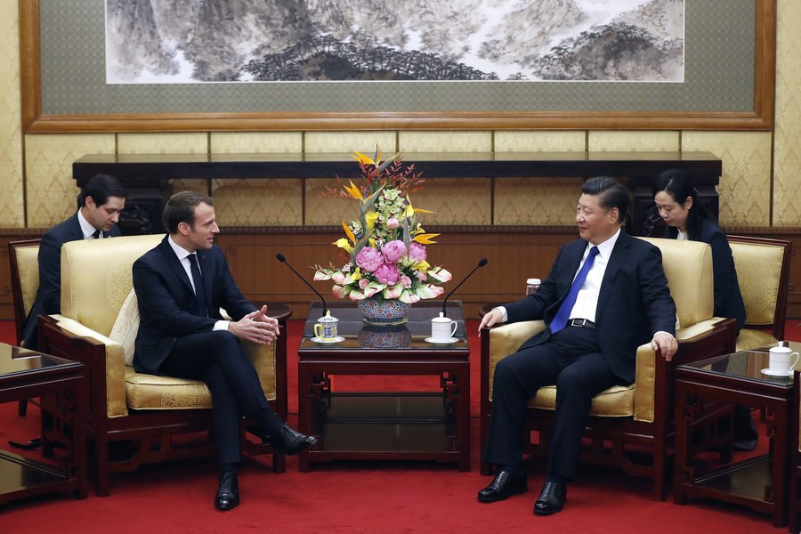 Συμμαχία ανάμεσα στη Γαλλία και την Κίνα για το μέλλον του κόσμου, πρότεινε ο Μακρόν