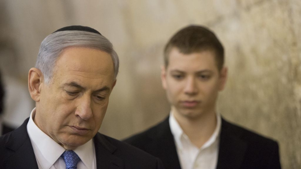 Ο υιός Νετανιάχου φέρνει σε δύσκολη θέση τον πρωθυπουργό του Ισραήλ