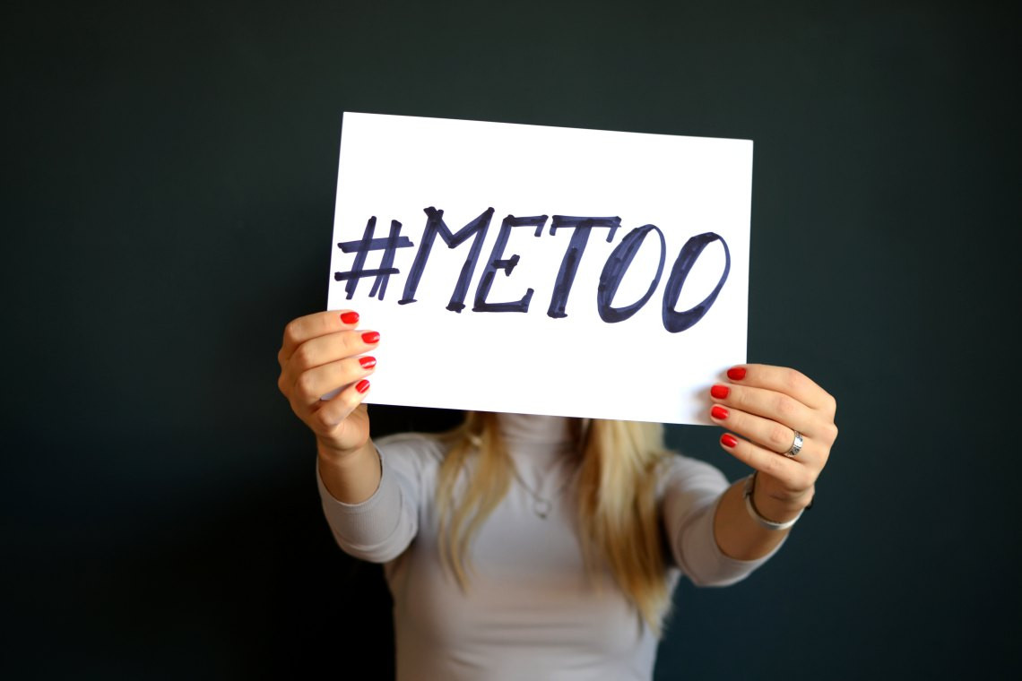 100 γυναίκες υπογράφουν ενάντια στην εκστρατεία #Metoo