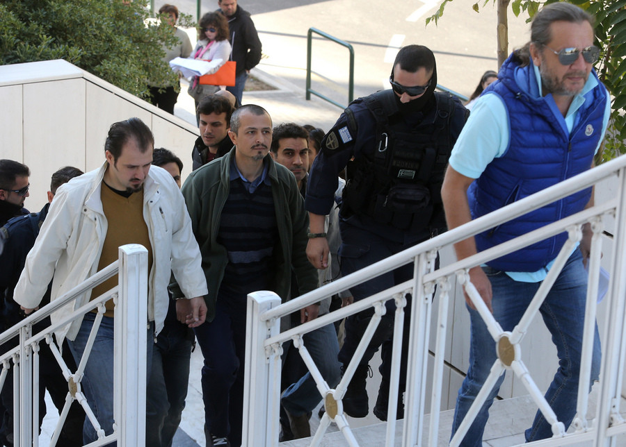 Κοινή δήλωση των οκτώ Τούρκων αξιωματικών: Από «ικέτες», οιονεί «όμηροι»