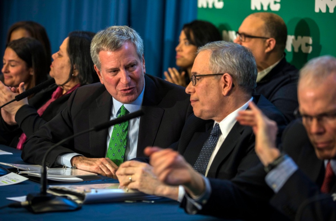 Η Νέα Υόρκη μηνύει πέντε πετρελαϊκές εταιρίες για τη συμβολή τους στην κλιματική αλλαγή