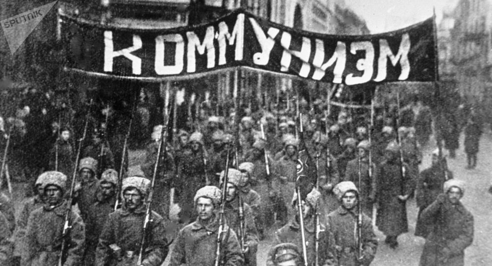 Εκατό χρόνια από τη ρωσική επανάσταση και την αποκήρυξη των χρεών