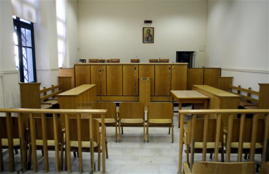 Πανελλαδική αποχή των δικηγόρων την Δευτέρα – Εξαιρείται η Αθήνα