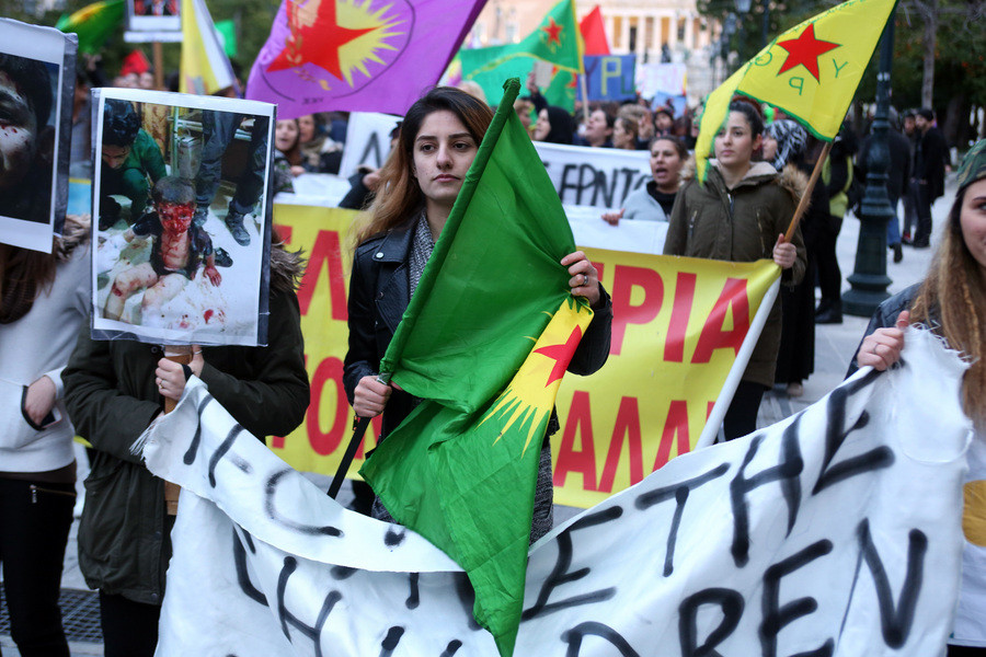 Οι Κούρδοι διαδήλωσαν στην Αθήνα για την Αφρίν [Βίντεο]
