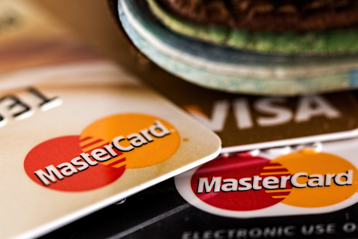 «Κούρεμα» έως και 90% σε δάνεια και πιστωτικές κάρτες