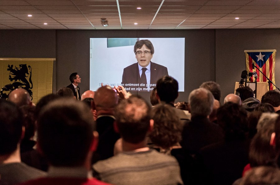 Πουτζδεμόν: «Τελείωσε…» – Στο φως sms του Καταλανού ηγέτη