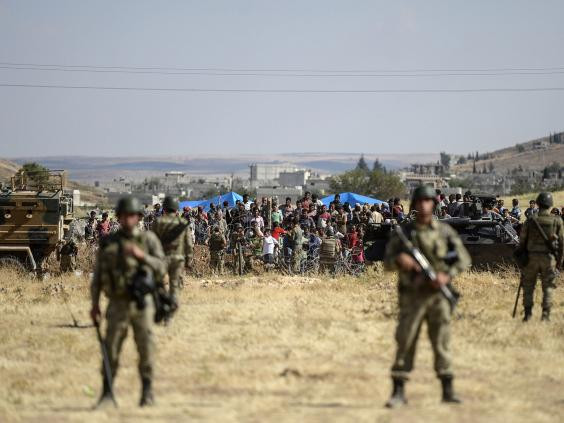 Διεθνής Αμνηστία: Τούρκοι συνοριοφύλακες πυροβολούν Σύρους που εγκαταλείπουν τις εμπόλεμες ζώνες