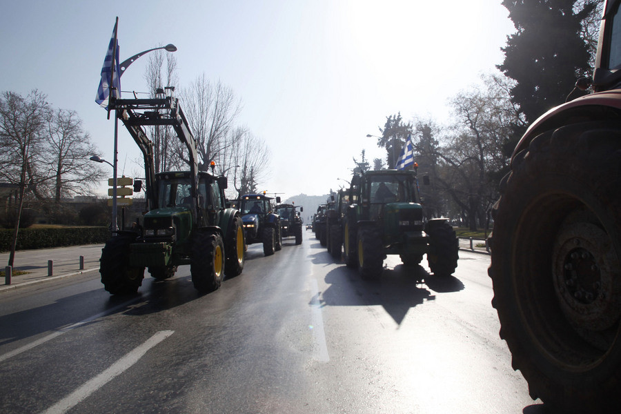 Αποχώρησαν οι αγρότες από τα μπλόκα σε Λάρισα, Τρίκαλα, Καρδίτσα