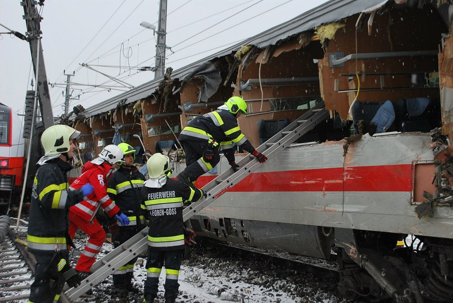 Σύγκρουση τρένων στην Αυστρία