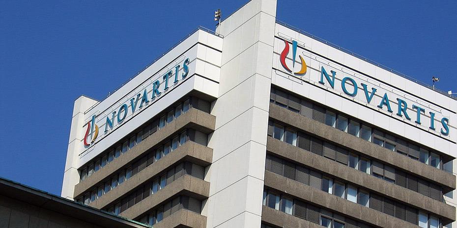 Αστικοδημοκρατικοί ψύλλοι στα άχυρα της Novartis