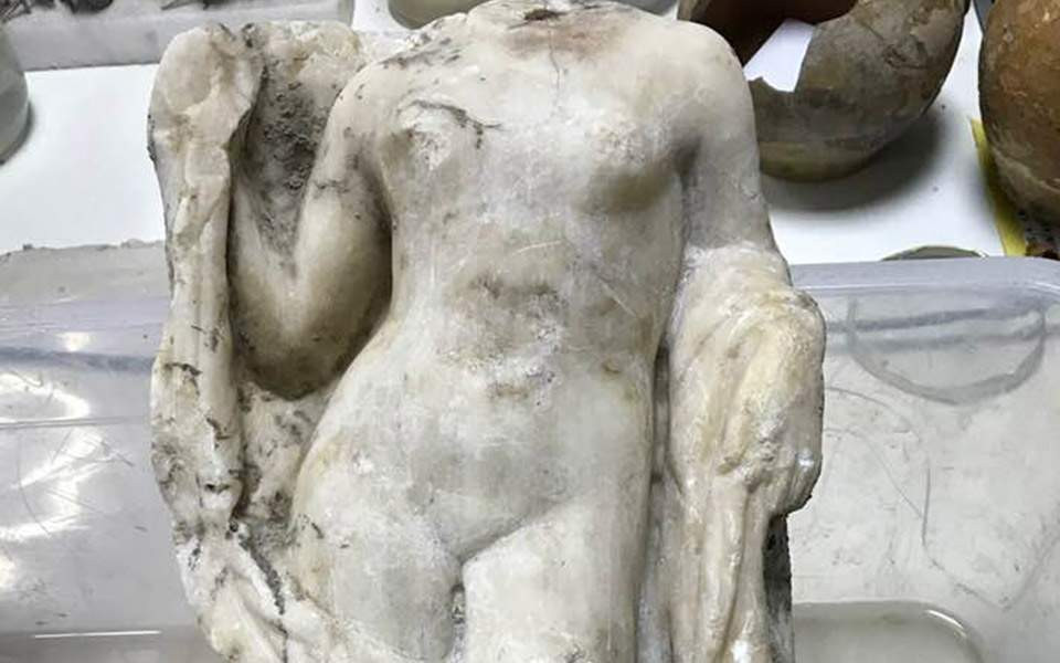 Ακέφαλο άγαλμα της Αφροδίτης βρέθηκε στο Μετρό Θεσσαλονίκης