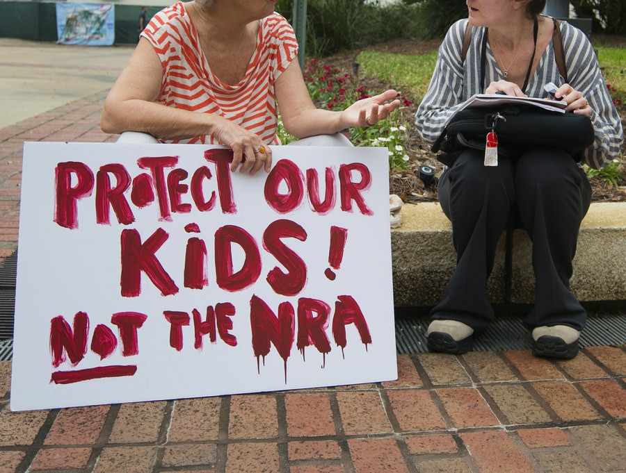 Oι μαθητές κατά της οπλοκατοχής μετά το μακελειό στο σχολείο της Φλόριντα [ΒΙΝΤΕΟ]
