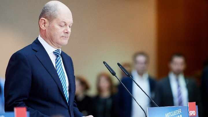 Ολαφ Σολτς για μια «βελούδινη» διαδοχή στο γερμανικό υπουργείο Οικονομικών