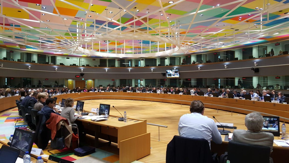 Eurogroup: Πράσινο φως για εκταμίευση της δόσης – Τον Απρίλιο η συζήτηση για χρέος