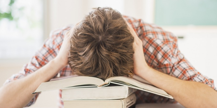 Οι λόγοι που προκαλούν άγχος στους έφηβους και τι μπορείτε να κάνετε